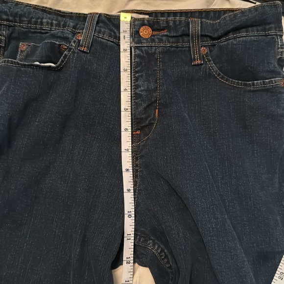Levi’s Signature Misses Size 12 SHORT EUC - Picture 6 of 9